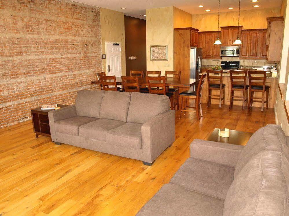 Cornerstone Inn Вашингтон Экстерьер фото